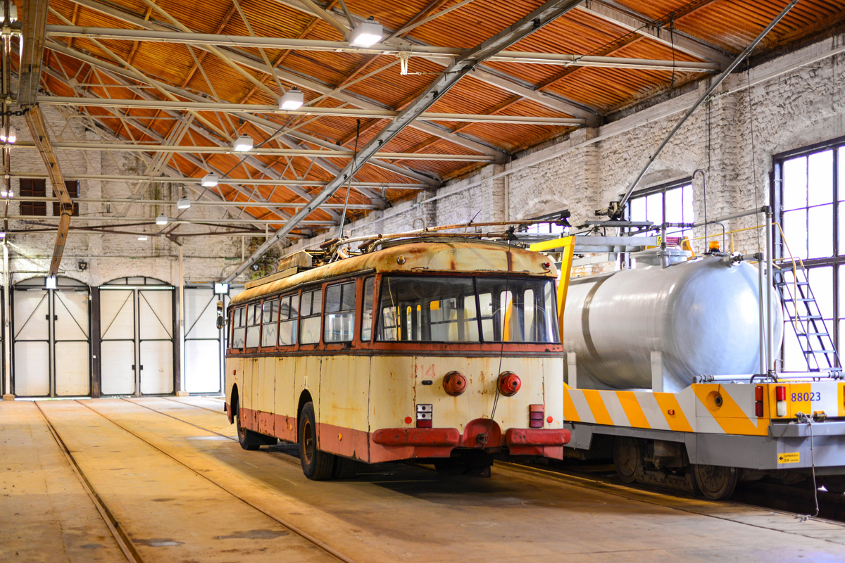 Рига, Škoda 9TrH29 № 214