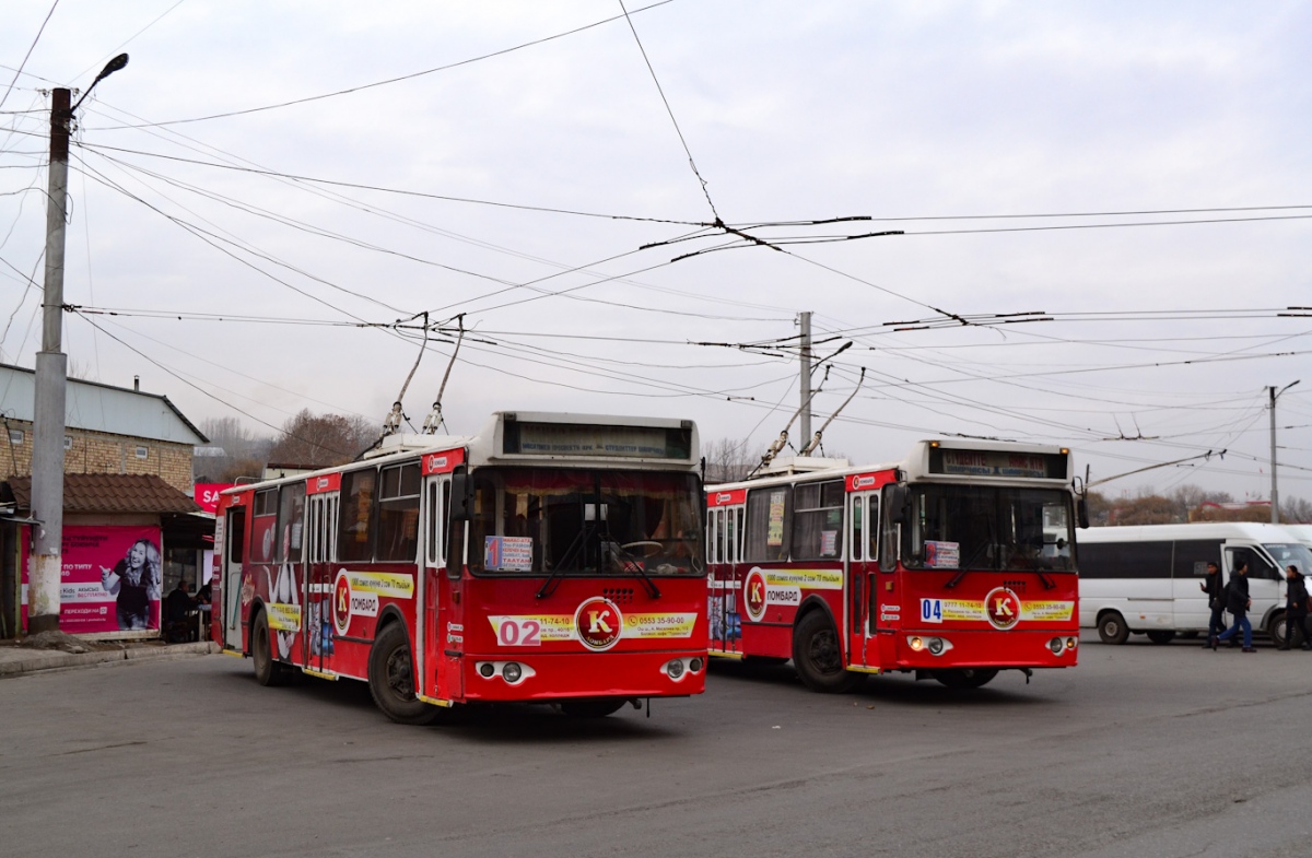 Ош, ЗиУ-682Г-016 (018) (обр. 2009) № 02; Ош, ЗиУ-682Г-016.05 № 04