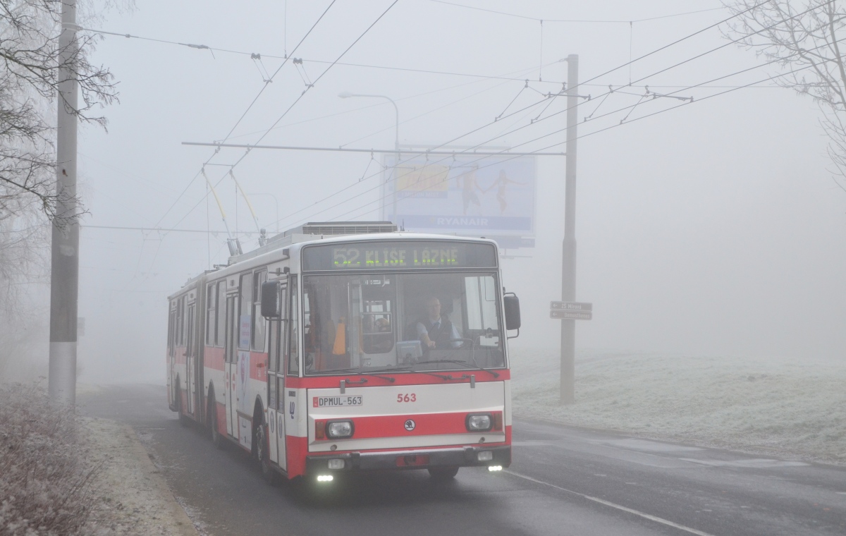 Усти-над-Лабем, Škoda 15Tr13/6M № 563