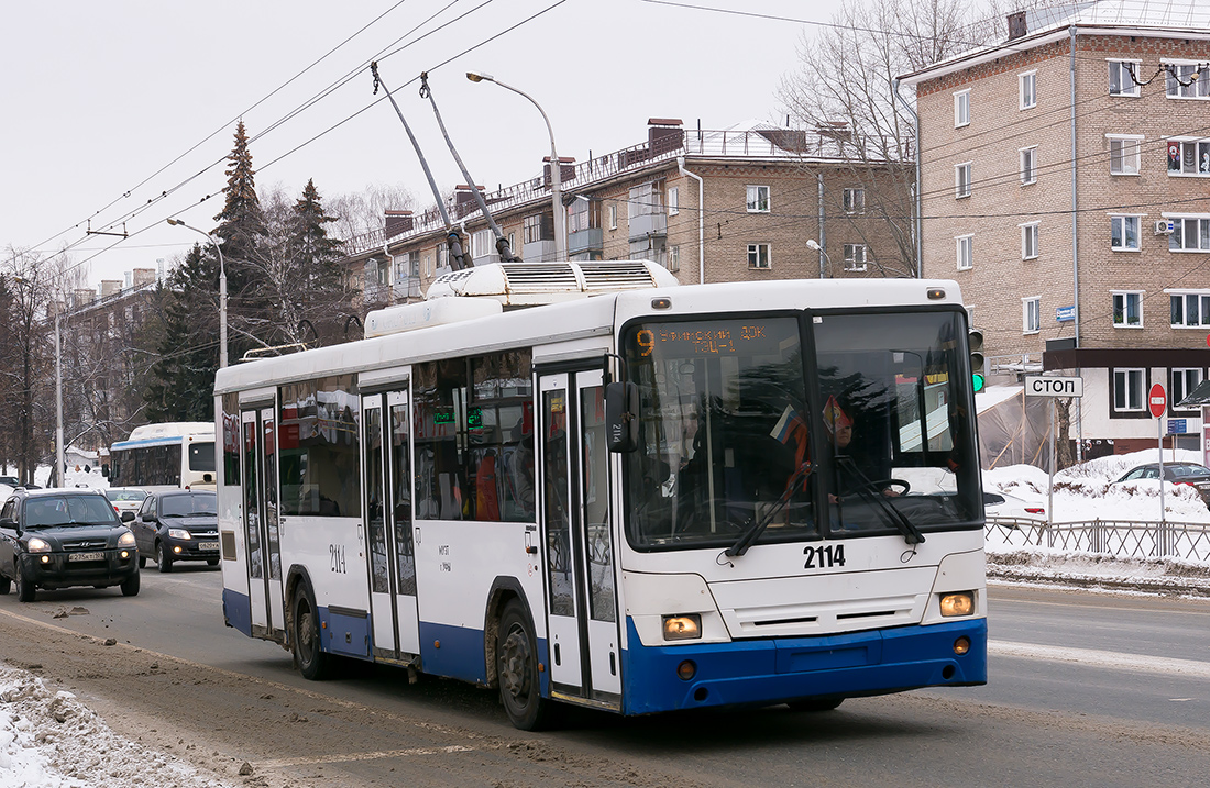 Уфа, НефАЗ-БТЗ 52765Р № 2114