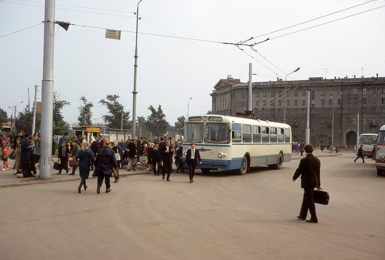 Новосибирск, ЗиУ-5Д № 389; Новосибирск — [Троллейбус] Исторические фотографии
