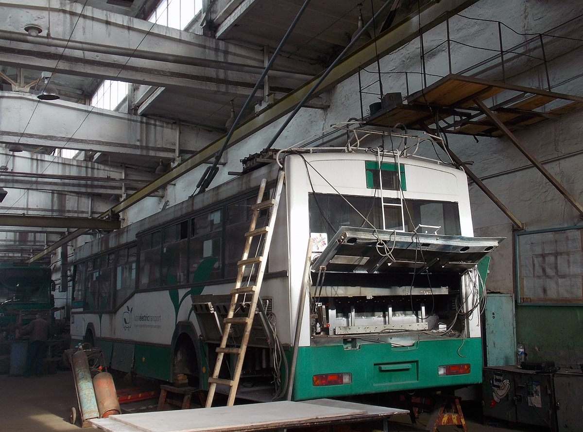 Луцк, MPK/Jelcz M121M EKO-BUS № 220
