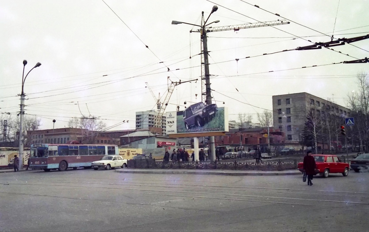 Новосибирск, ЗиУ-682В-012 [В0А] № 4045