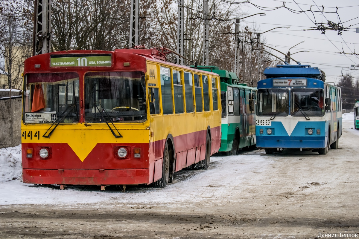 Иваново, ЗиУ-682Г [Г00] № 444; Иваново, ЗиУ-682 КР Иваново № 360