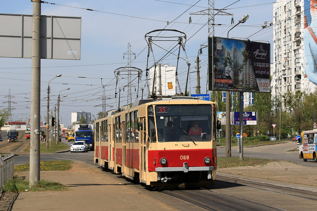 Киев, Tatra T6B5SU № 069