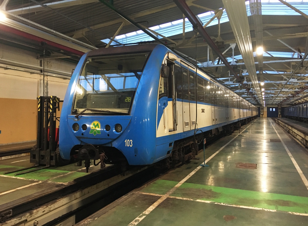 Киев, 81-7021 № 21002