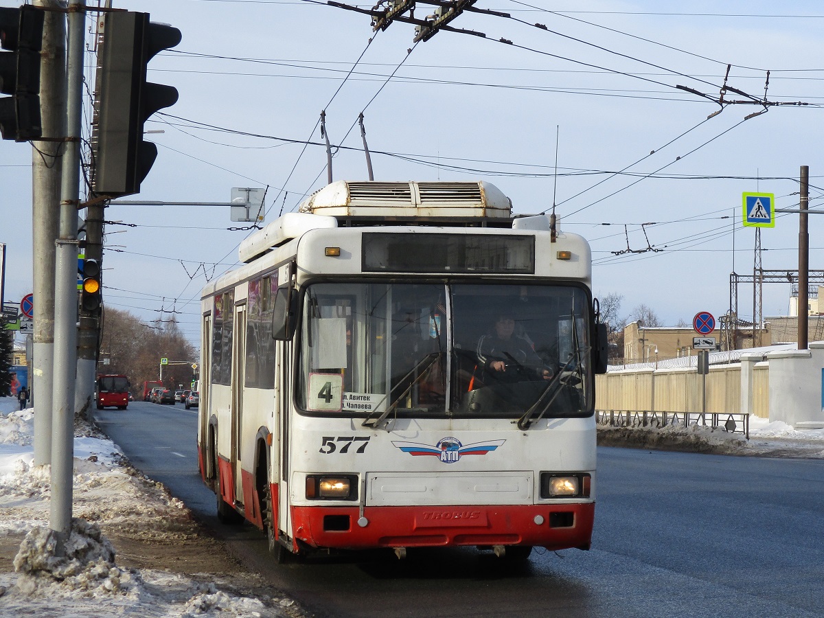 Киров, БТЗ-52764Р № 577