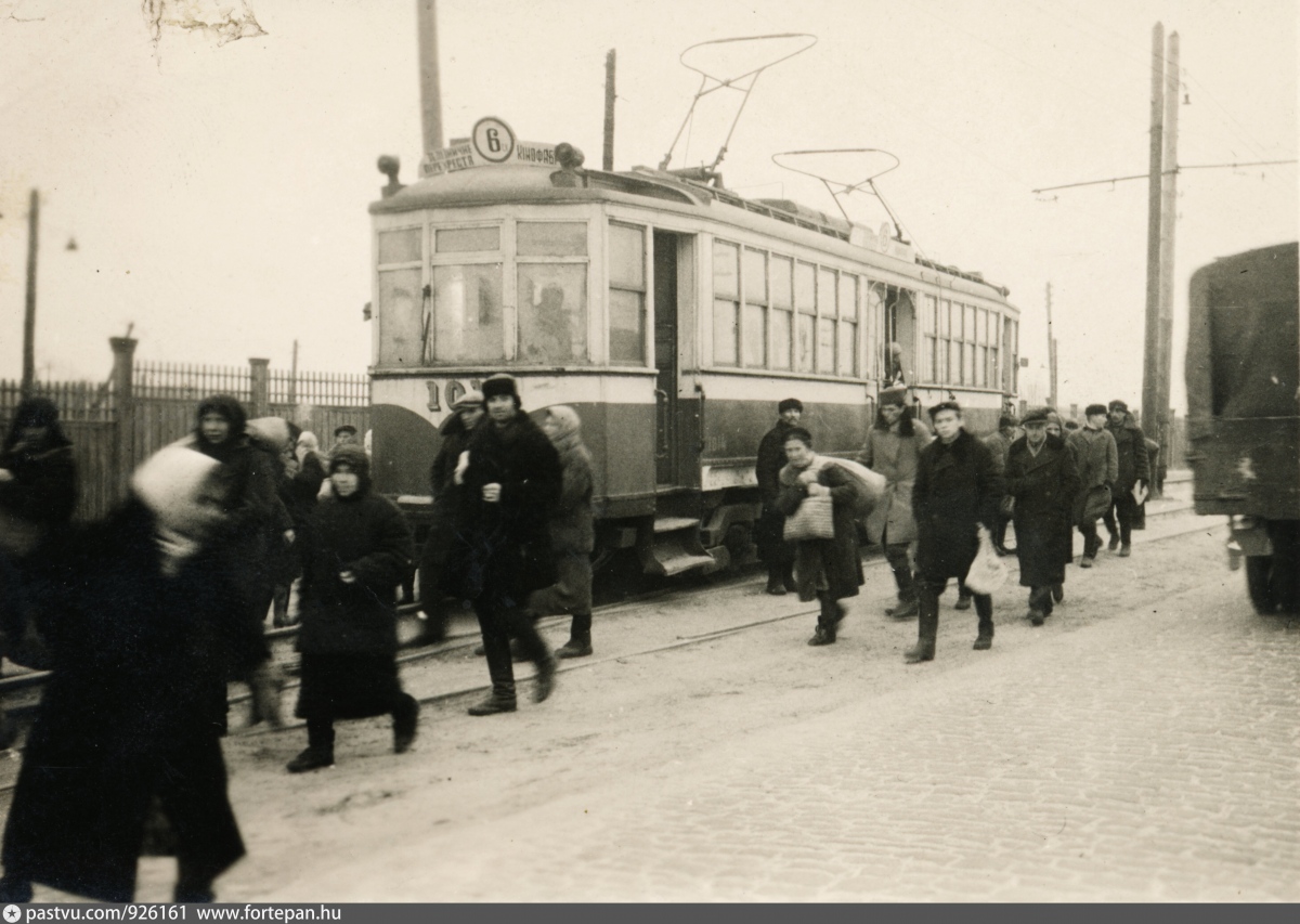 Киев, Пульман № 1014; Киев — Исторические фотографии; Киев — Трамвайные линии: Закрытые линии Киев, Пульман № 1014; Киев — Исторические фотографии; Киев — Трамвайные линии: Закрытые линии