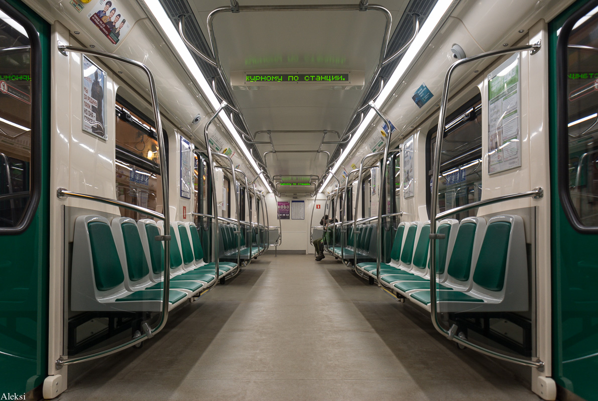 Санкт-Пецярбург, 81-556.2 «НеВа» № 56039