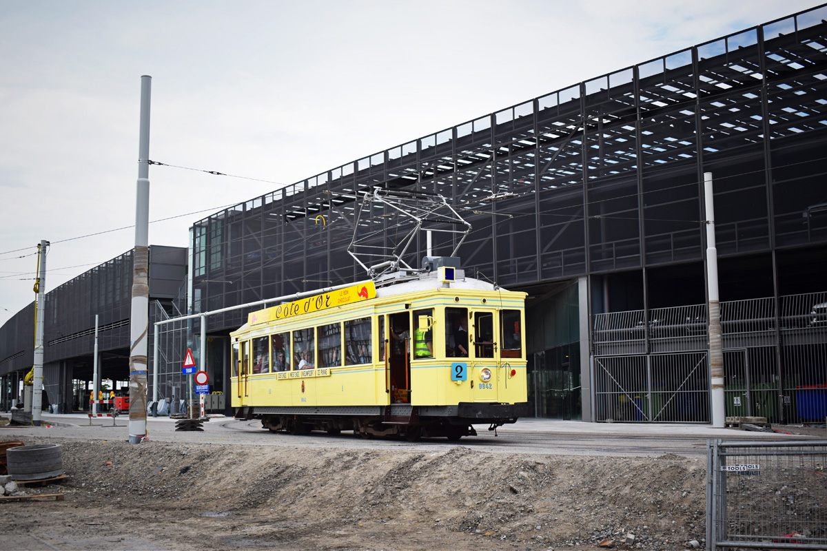 Береговой трамвай, SNCV Standard деревянный моторный № 9942