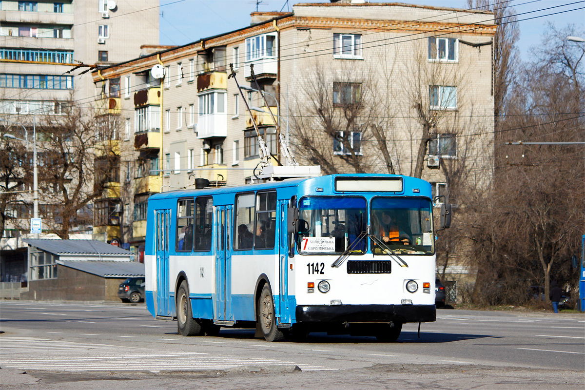Днепр, ЗиУ-682Г-016 (018) № 1142