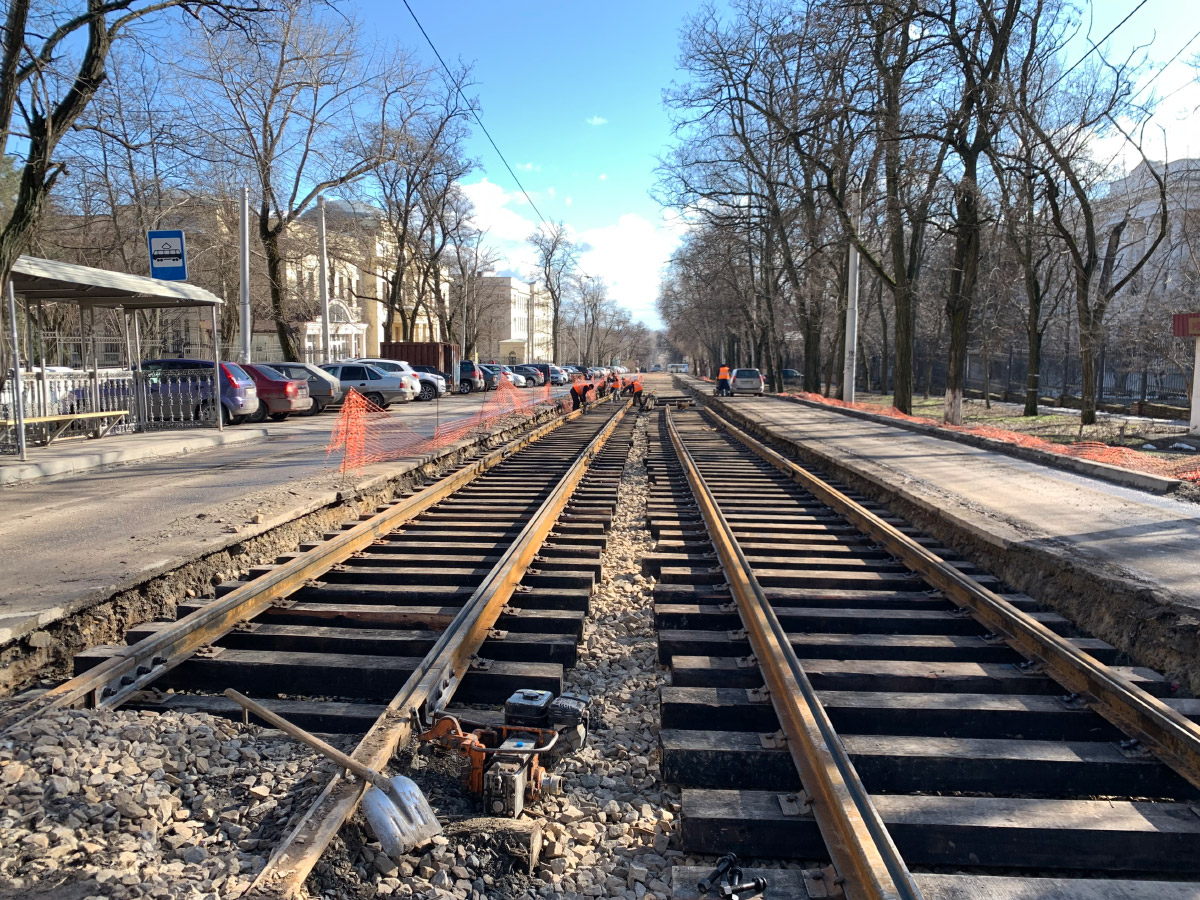 新切爾卡斯克 — Track Work