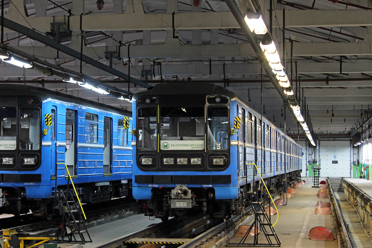 Yekaterinburg, 81-717.5 (LVZ/VM) č. 8901