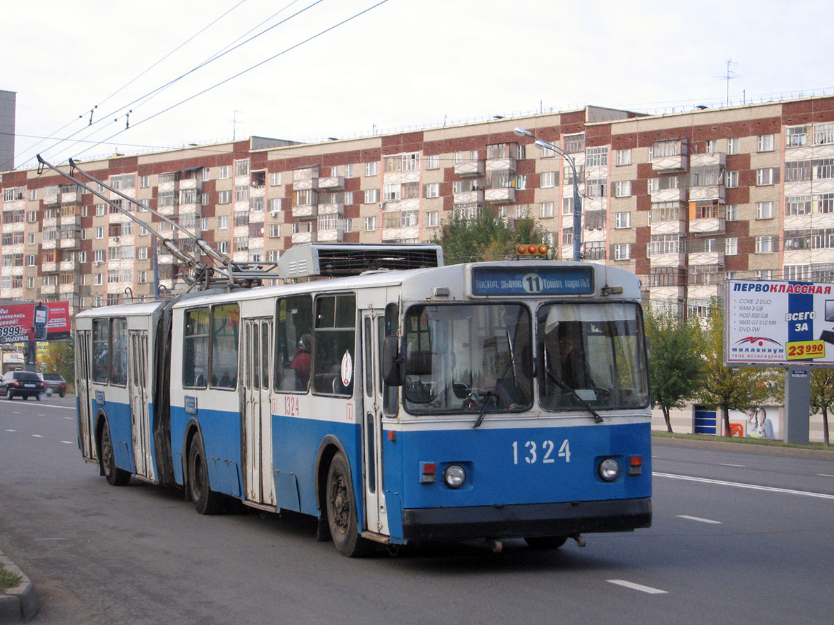 Ижевск, ЗиУ-683В01 № 1324