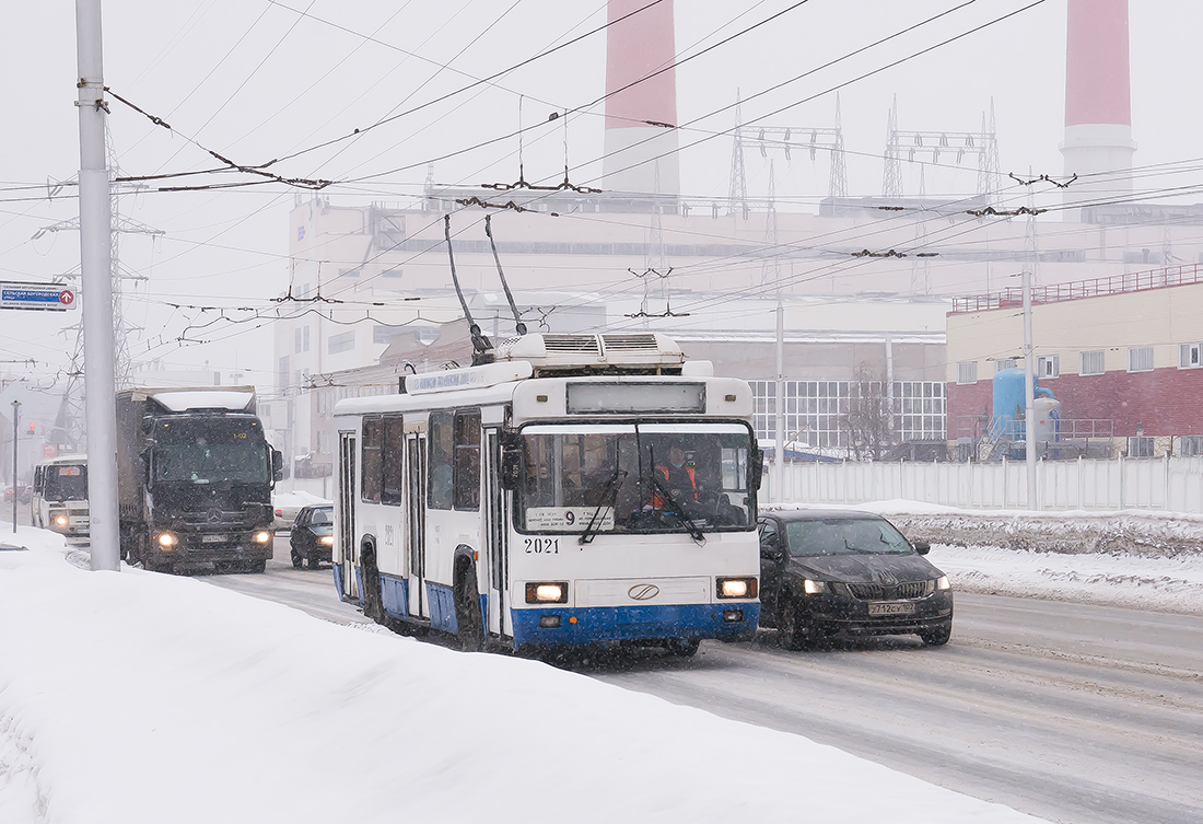Уфа, БТЗ-52761Т № 2021