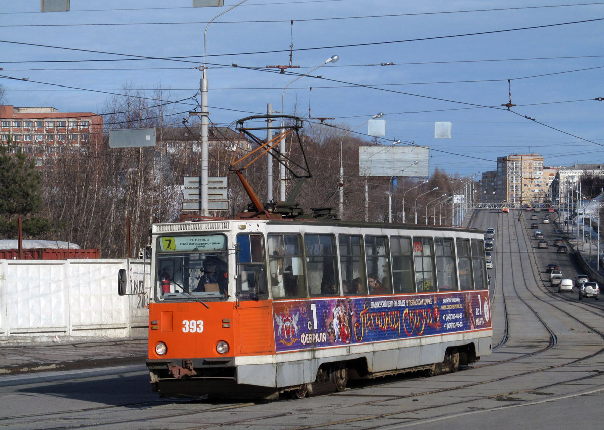 Пермь, 71-605 (КТМ-5М3) № 393