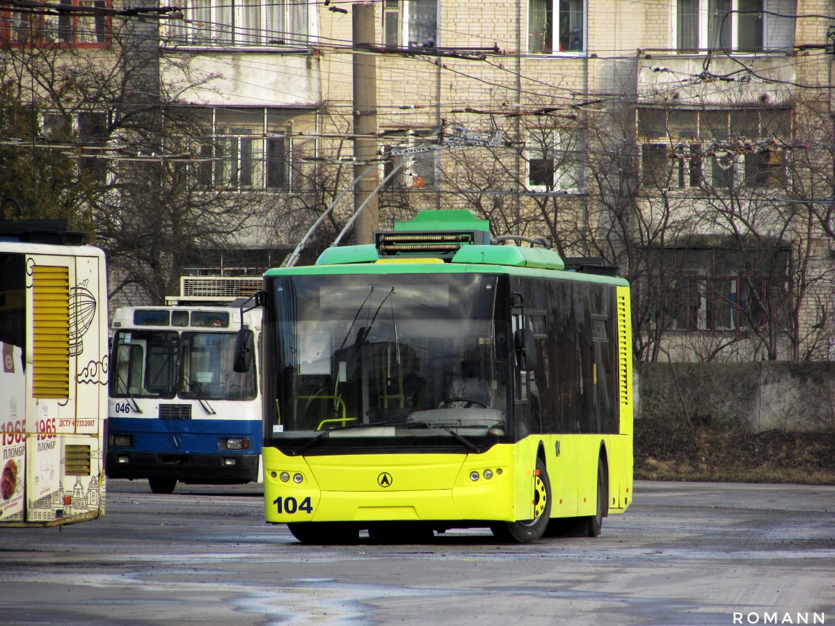Львов, ЛАЗ E183D1 № 104