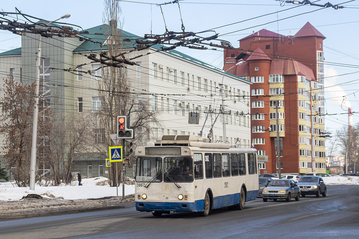 Уфа, БТЗ-5276-04 № 2062