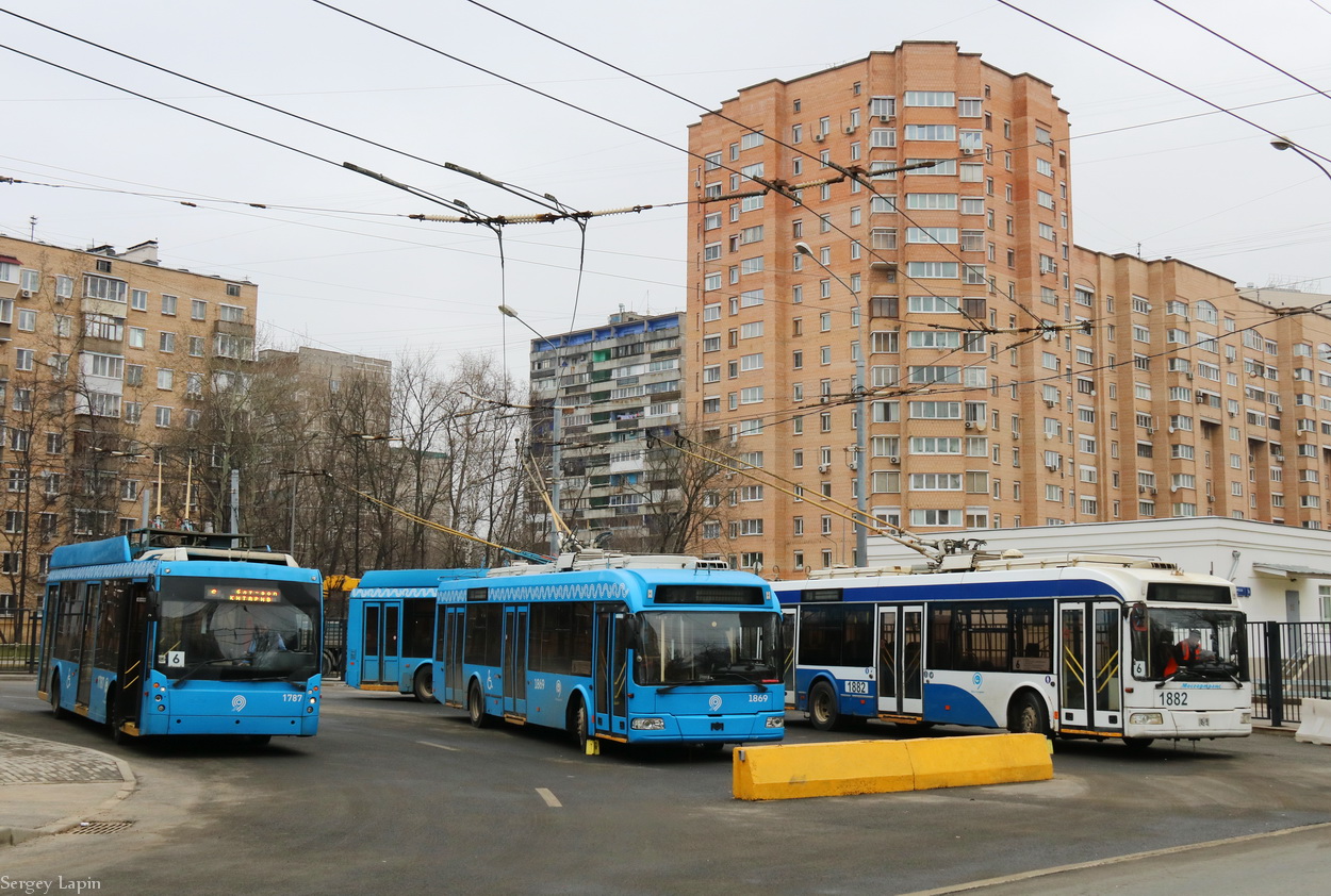 Москва, Тролза-5265.00 «Мегаполис» № 1787; Москва, БКМ 321 № 1869