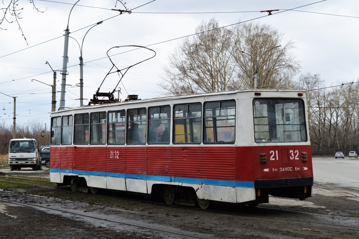 Новосибирск, 71-605 (КТМ-5М3) № 2132