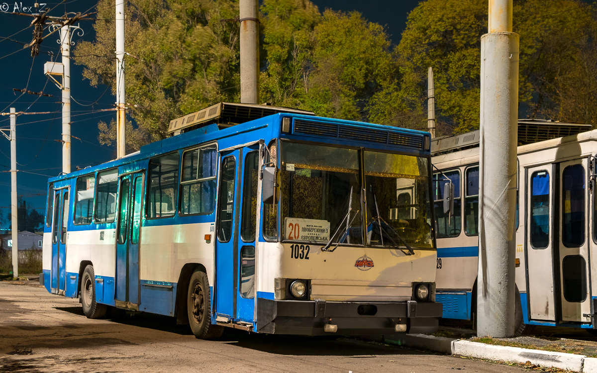 Dnyepro, YMZ T1R (Т2P) — 1032