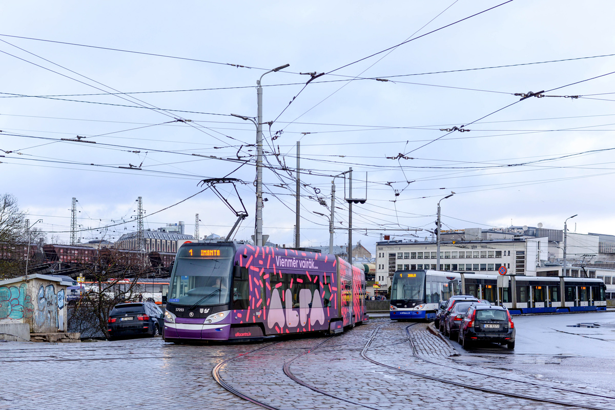 Рига, Škoda 15T ForCity Alfa Riga № 57093