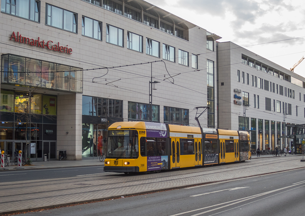 Дрезден, SachsenTram NGT 6 DD ZR № 2588