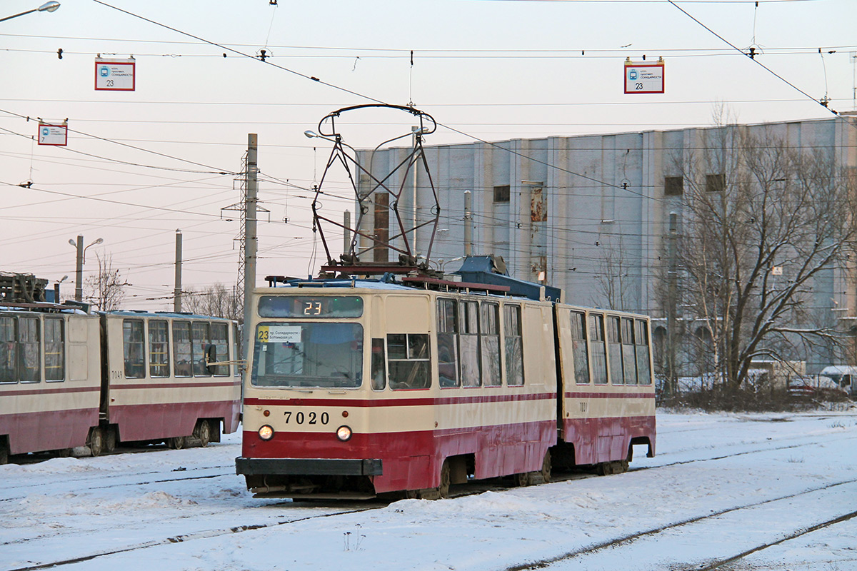 Sankt Peterburgas, LVS-86K nr. 7020 Sankt Peterburgas, LVS-86K nr. 7020