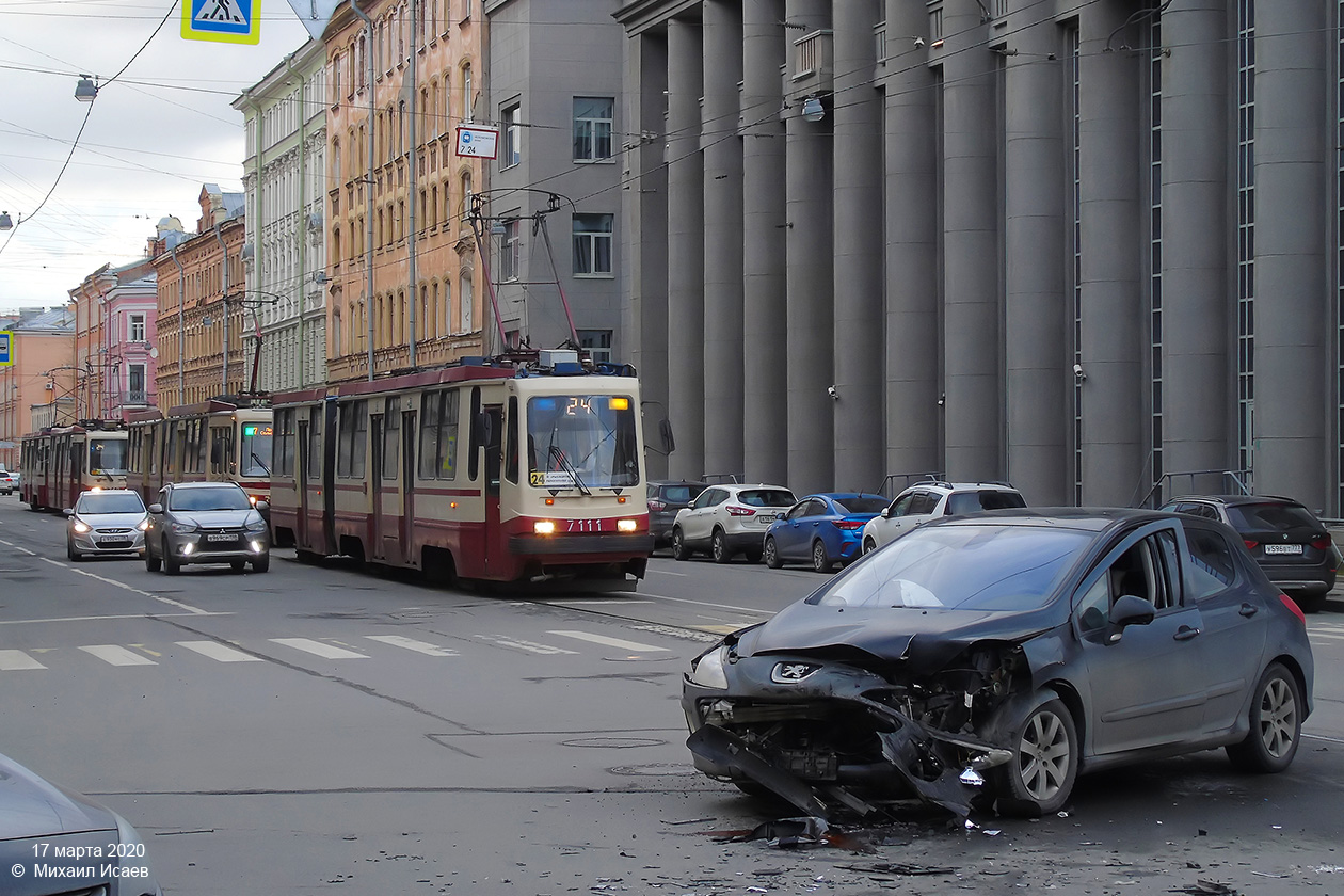 Санкт-Петербург, 71-147А (ЛВС-97А) № 7111; Санкт-Петербург — Происшествия