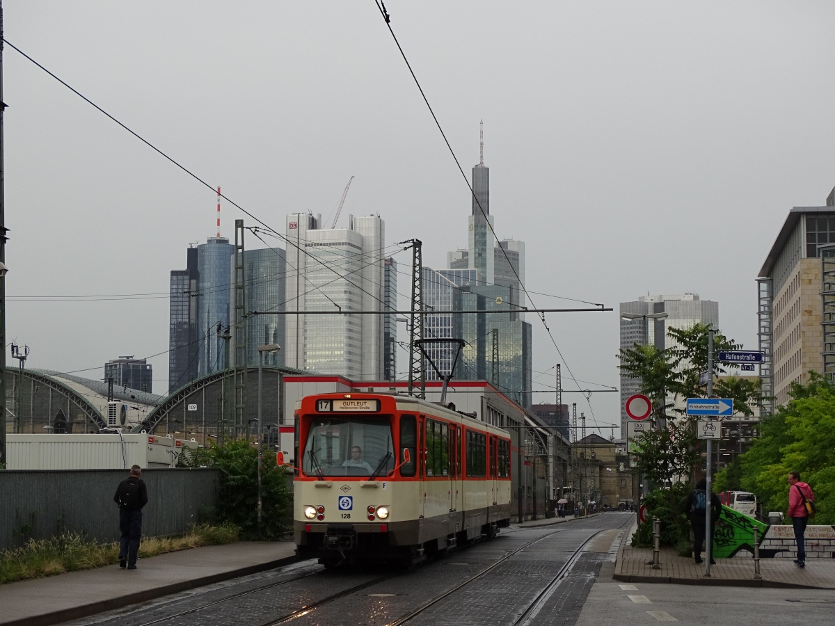 Франкфурт-на-Майне, Duewag Pt № 128