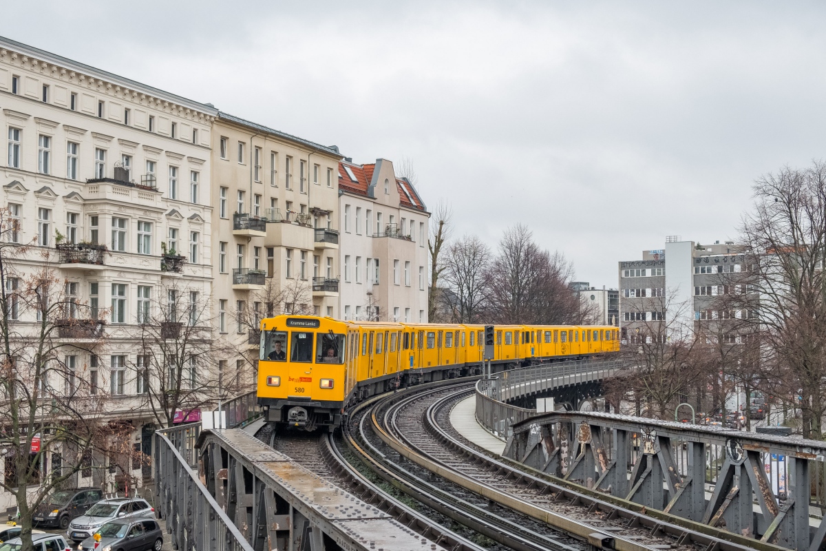 Berlín, BVG A3L92.2 č. 580