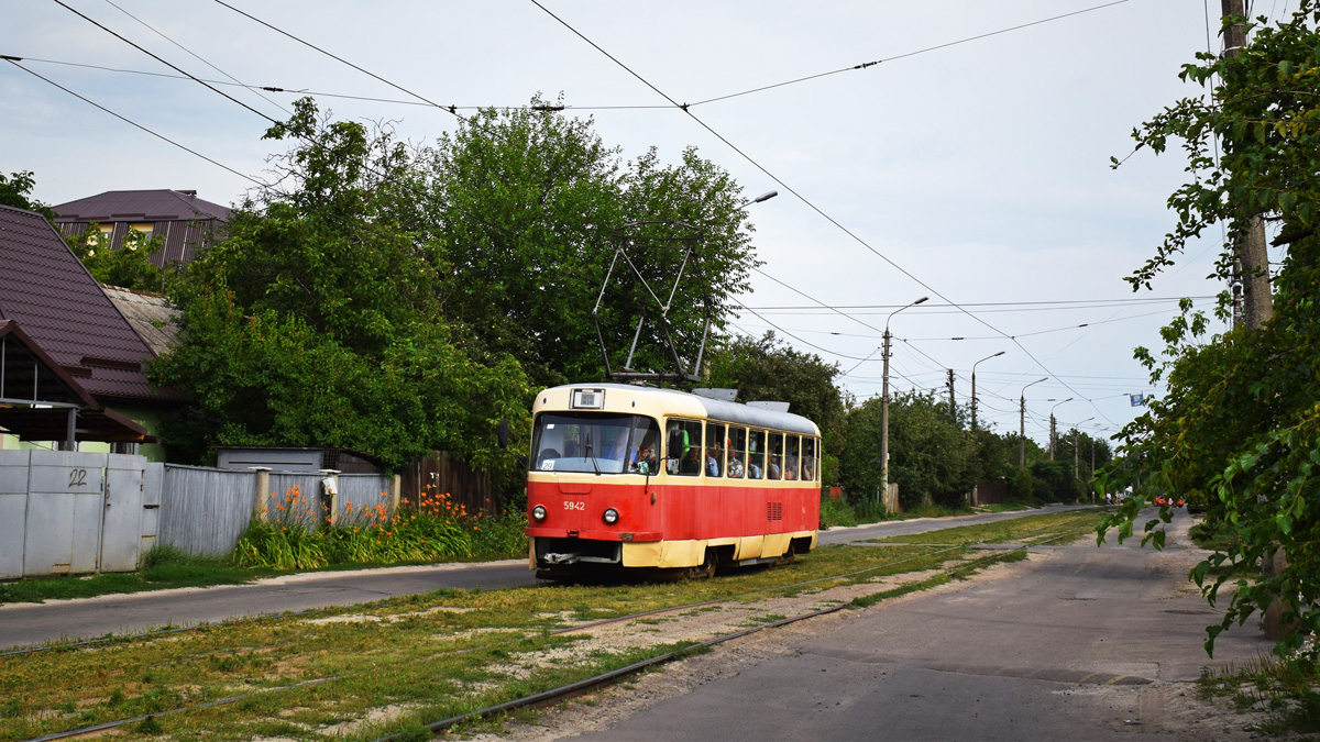 Киев, Tatra T3SU № 5942