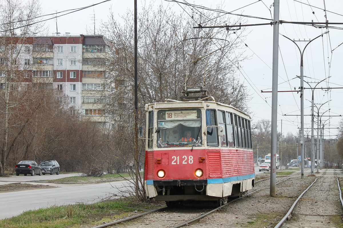 Novosibirsk, 71-605 (KTM-5M3) Br. 2128