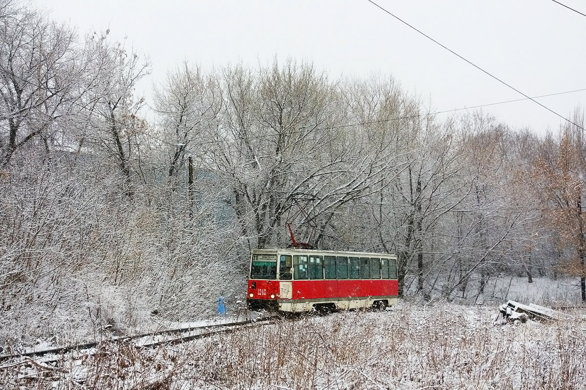 Саратов, 71-605 (КТМ-5М3) № 1240
