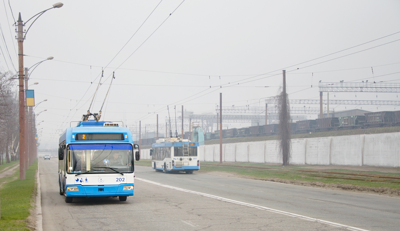 Мариуполь, БКМ 321 № 202; Мариуполь, Дніпро Т103 № 207