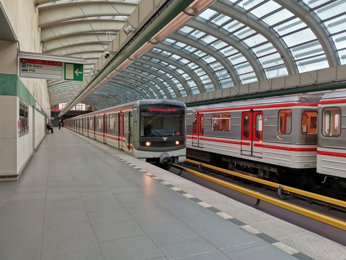 Прага, 2Mt (81-71M) № 3362