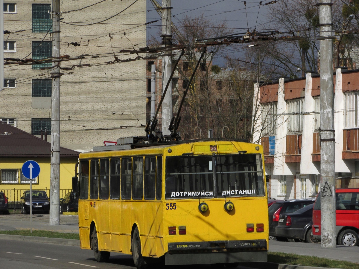Львов, Škoda 14Tr89/6 № 555