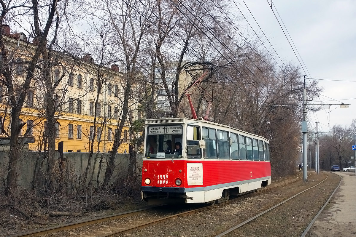 Saratov, 71-605 (KTM-5M3) Br. 1236