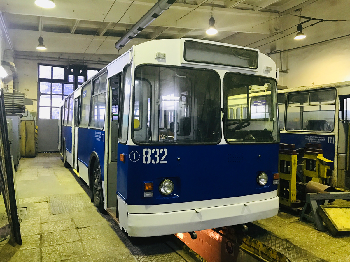 Чэбаксары, ЗиУ-682Г-016 (012) П № 832