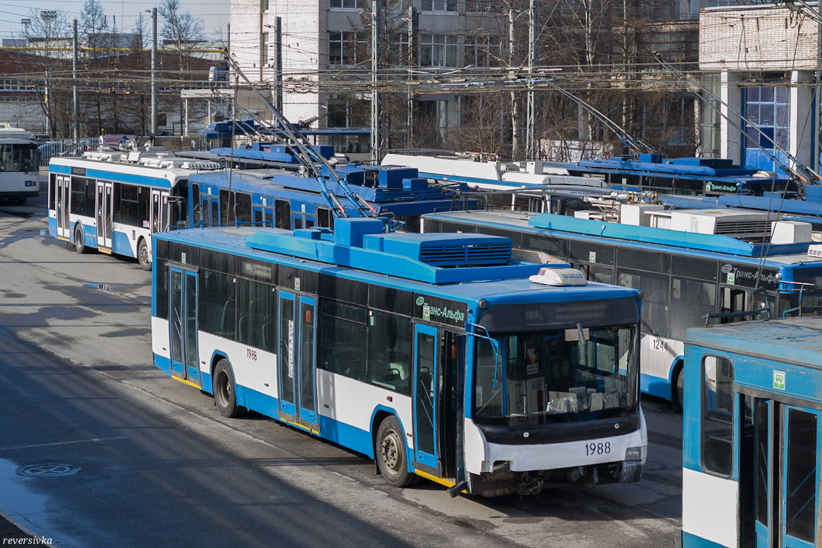 სანქტ-პეტერბურგი, VMZ-5298.01 (VMZ-463) № 1988