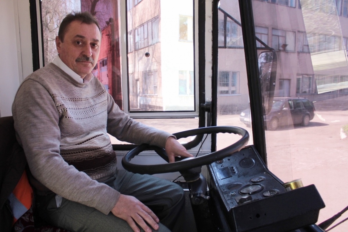 Горловка, ЮМЗ Т1Р (Т2П) № 255; Работники электротранспорта