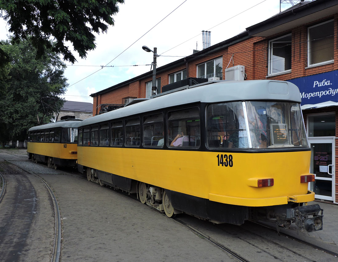 Днепр, Tatra TB4D № 1438