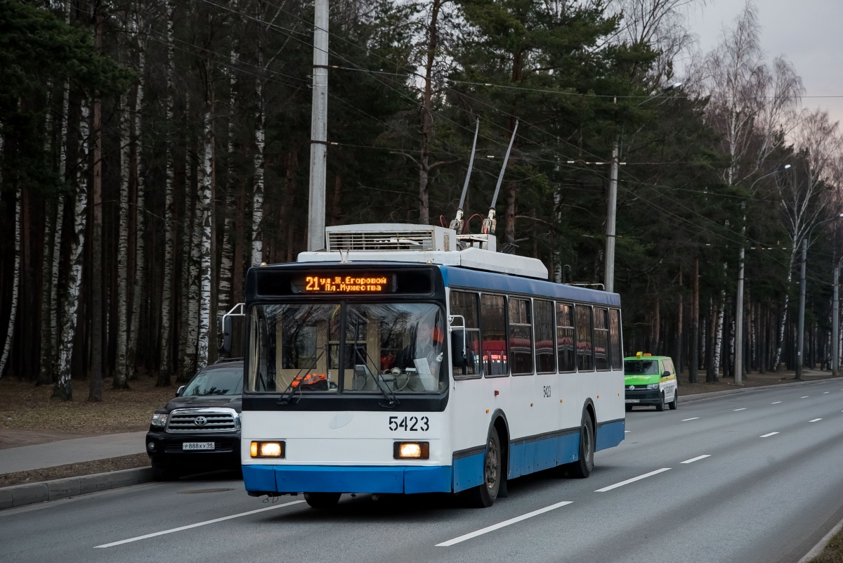 Санкт-Петербург, ВМЗ-52981 № 5423