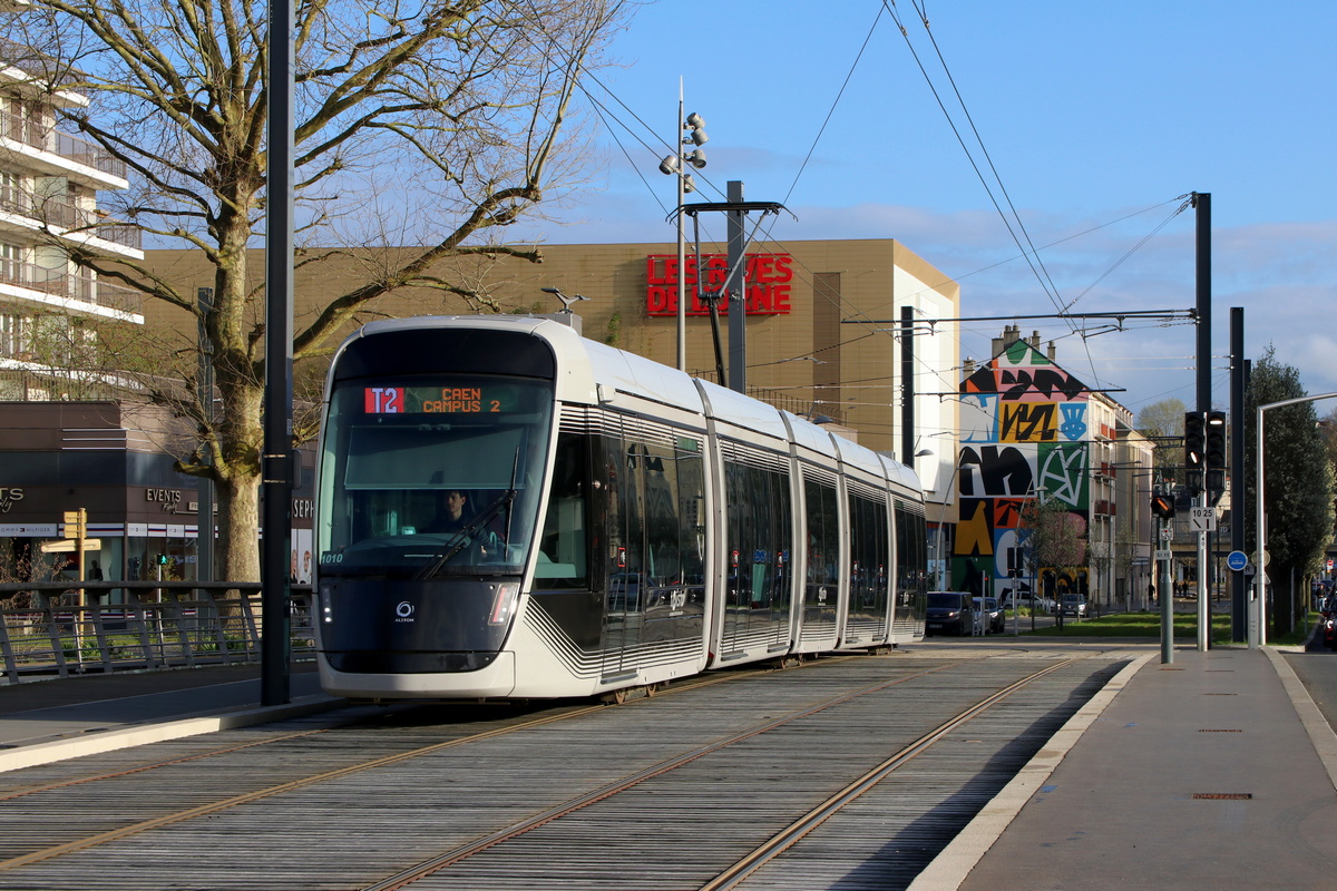Кан, Alstom Citadis 305 № 1010