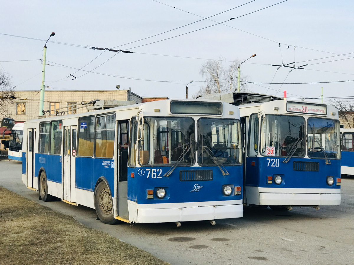 Чебоксары, ЗиУ-682Г-012 [Г0А] № 762; Чебоксары, АКСМ 101ПС № 728