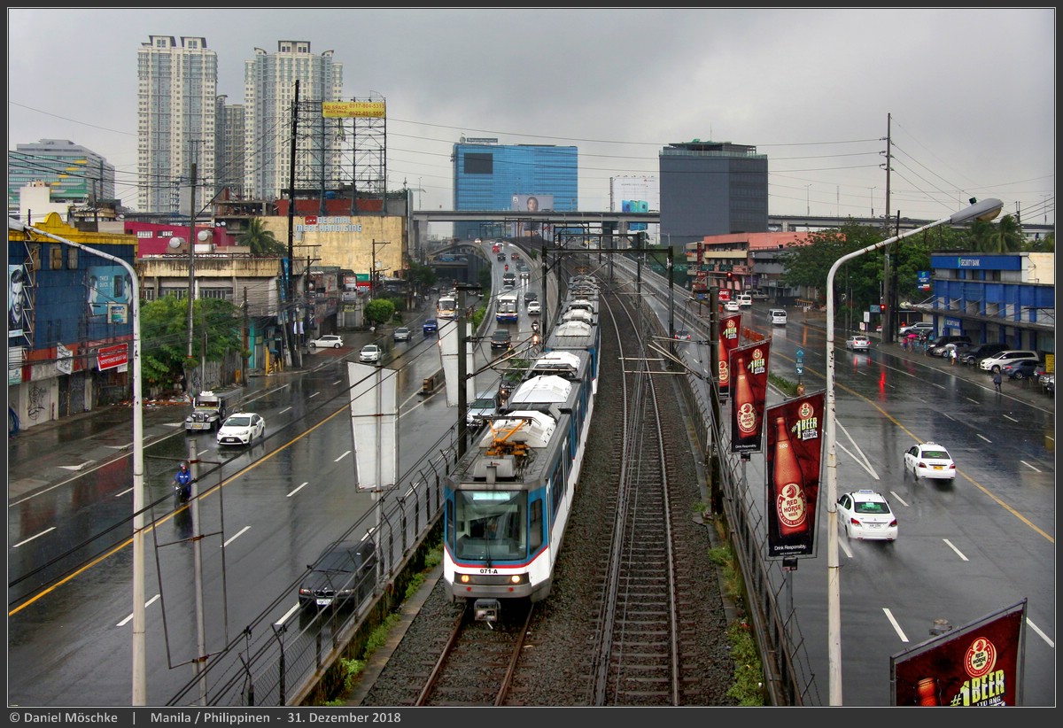 Manila, Tatra RT8D5M Br. 071