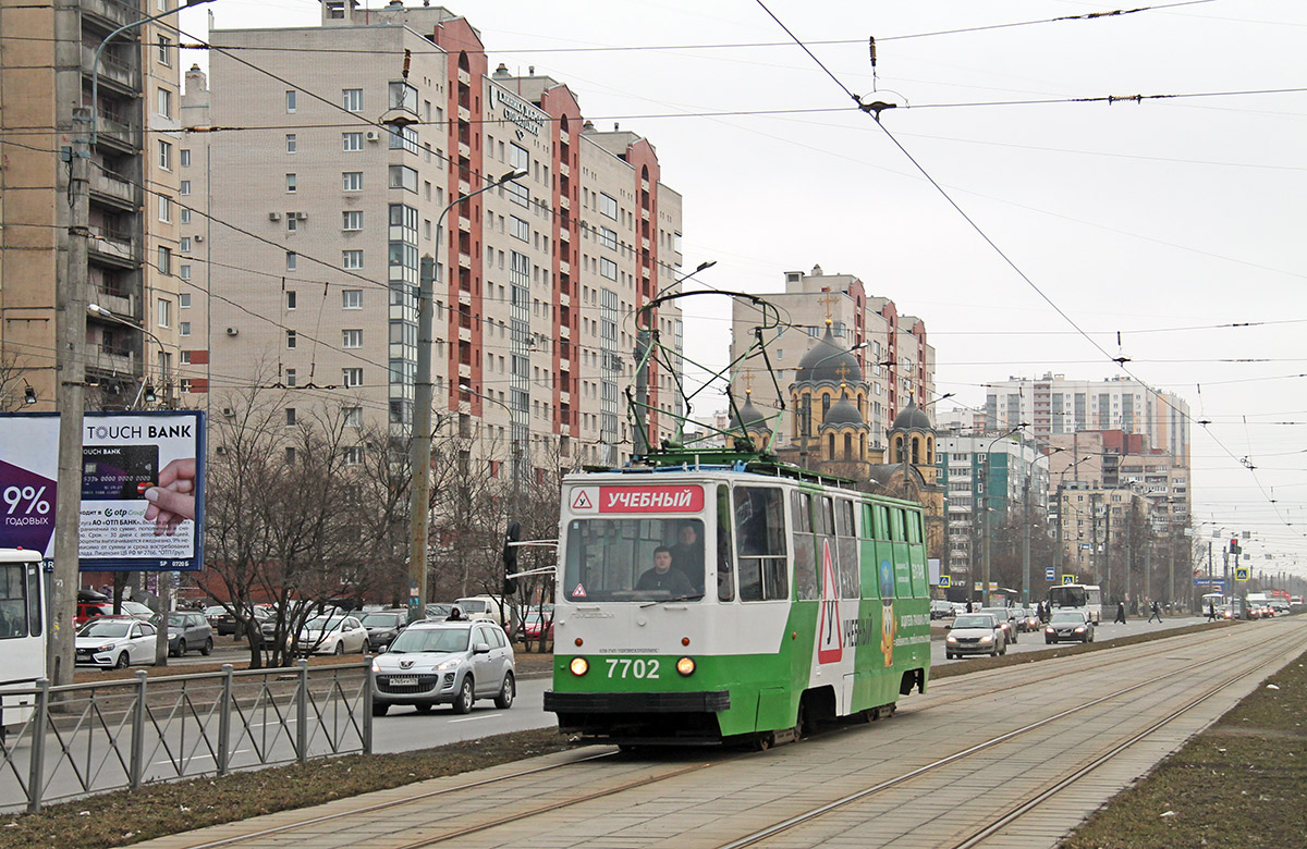 Saint-Petersburg, LM-68M č. 7702