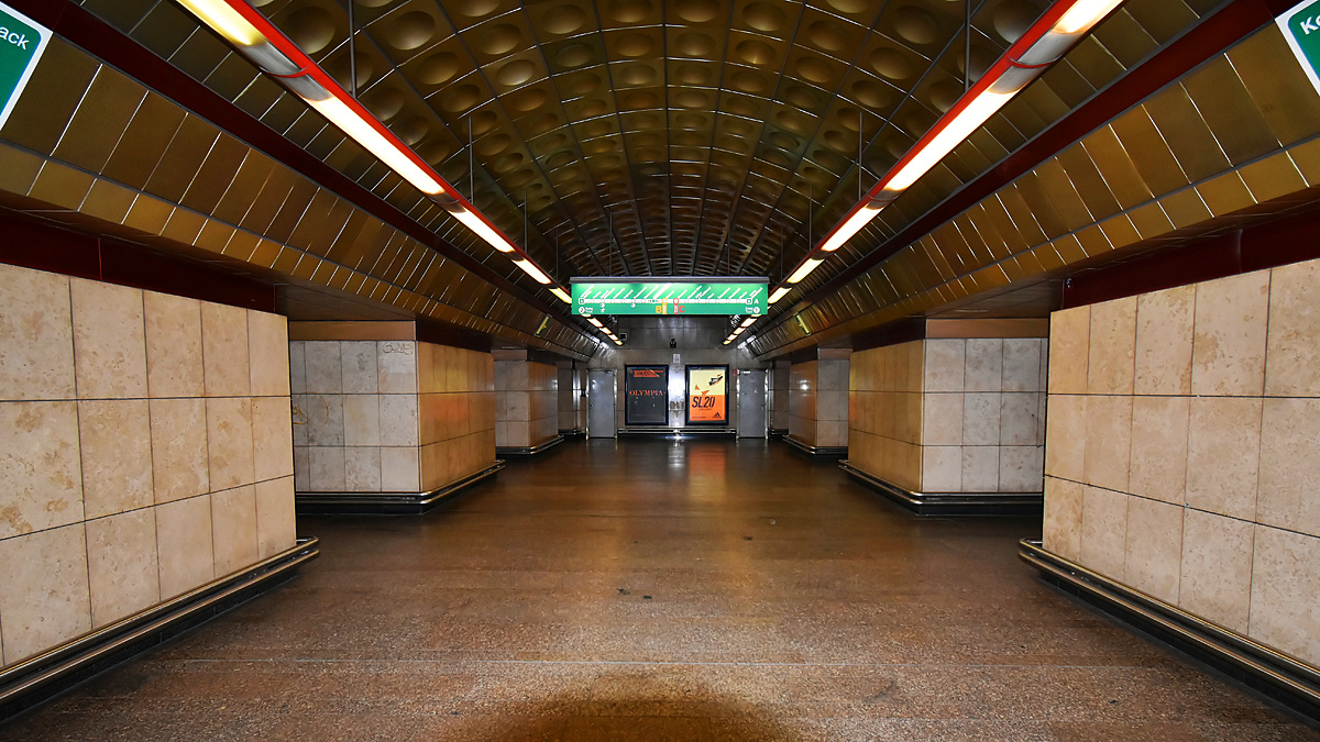 Прага — Метрополитен: линия A