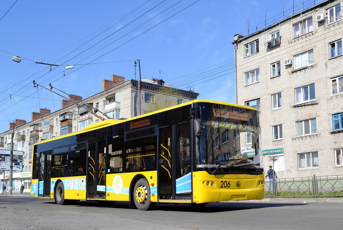 Кременчуг, ЛАЗ E183D1 № 206