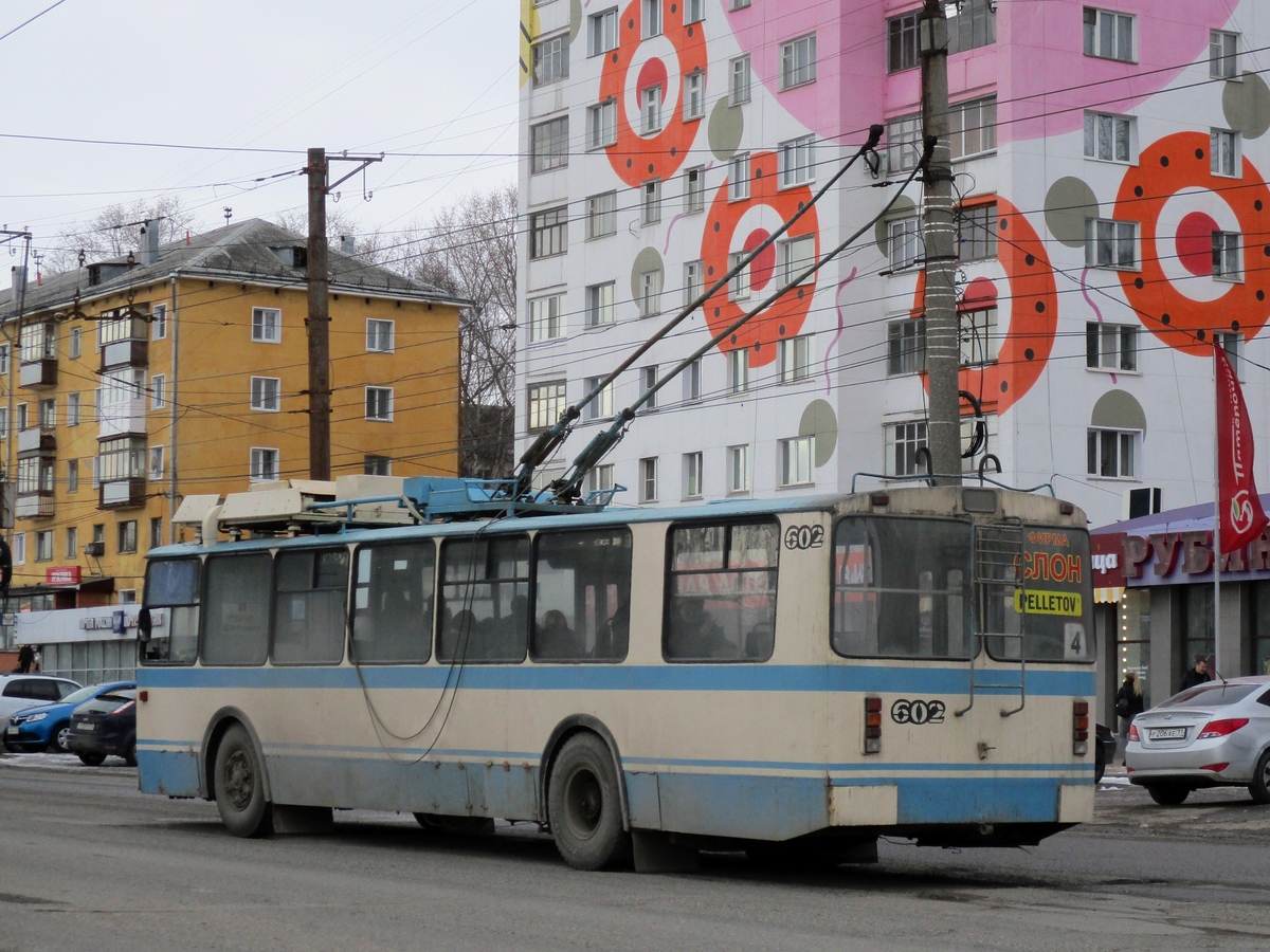 Киров, ЗиУ-682 КР Иваново № 602